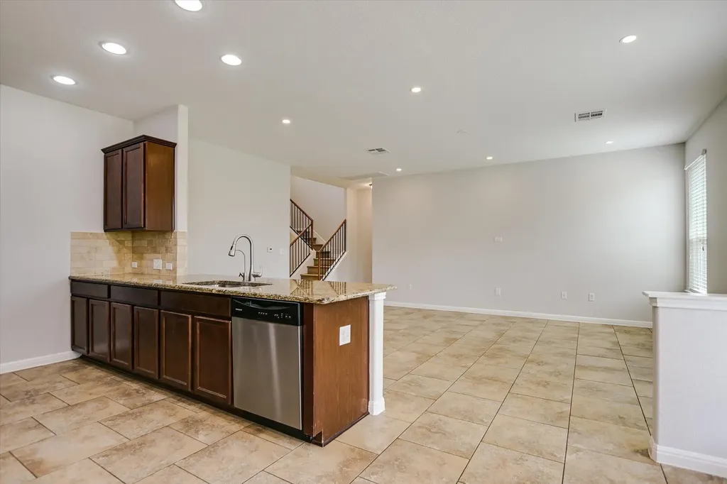 409 Kingfisher Lane Kyle TX 78640