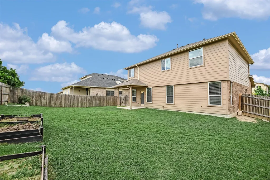 409 Kingfisher Lane Kyle TX 78640