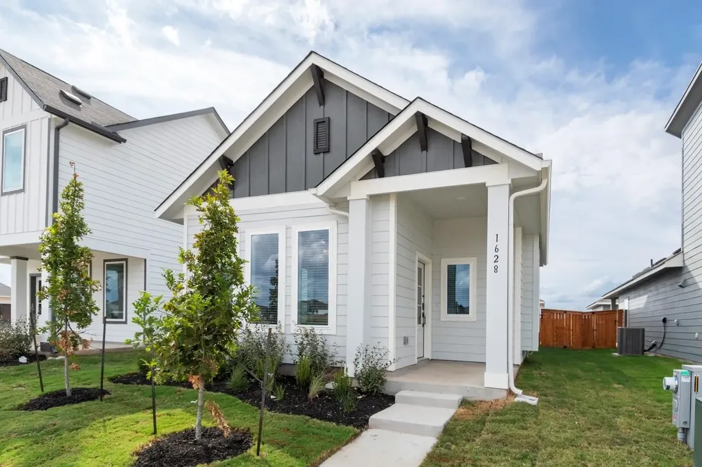 1628 Esplanade Parkway San Marcos TX 78666