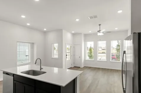 1628 Esplanade Parkway San Marcos TX 78666