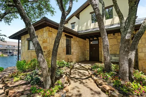 102 Bunny Run Horseshoe Bay TX 78657