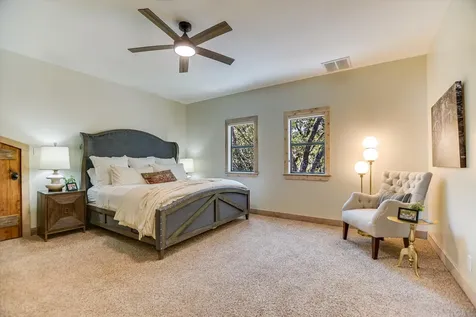 102 Bunny Run Horseshoe Bay TX 78657