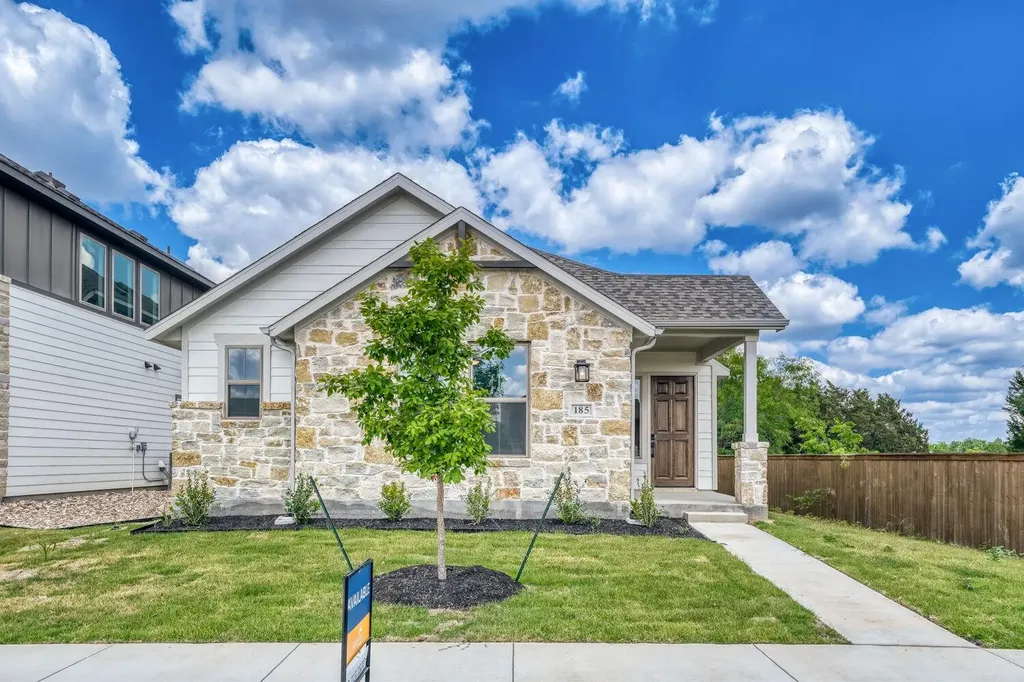 185 International Street Buda TX 78610