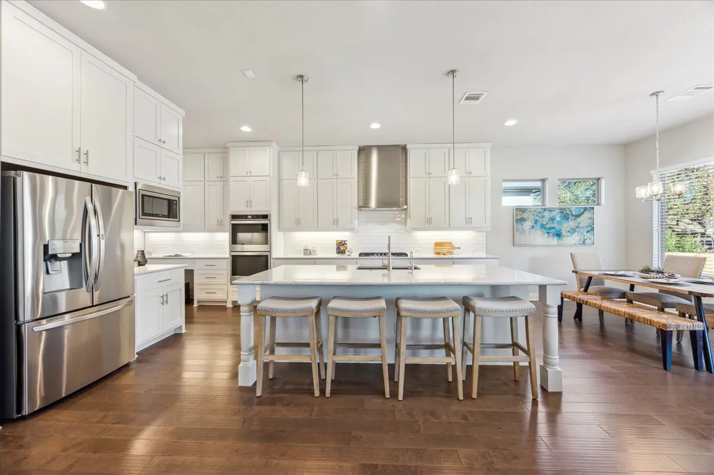 298 Premier Park Loop Dripping Springs TX 78620