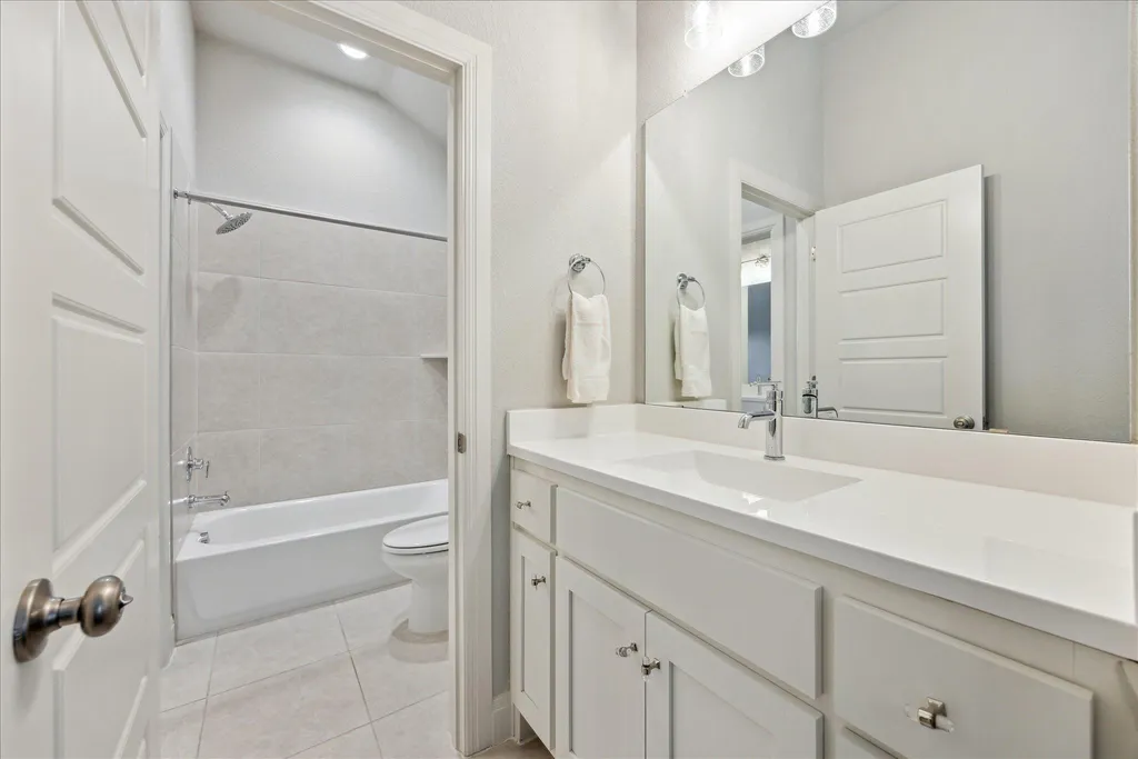 298 Premier Park Loop Dripping Springs TX 78620