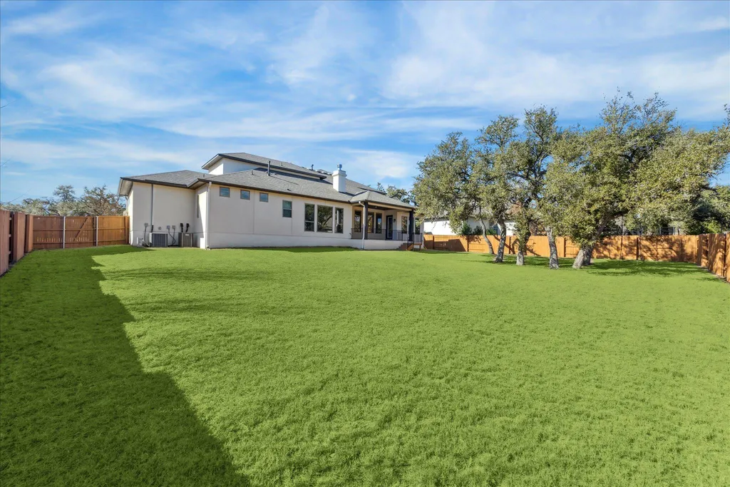 298 Premier Park Loop Dripping Springs TX 78620