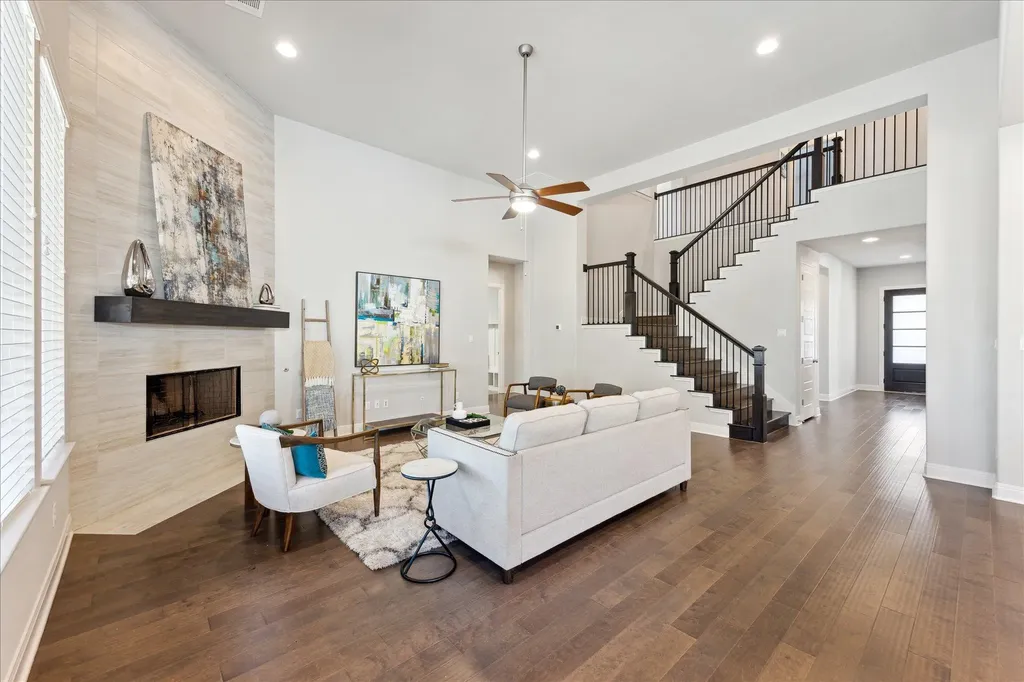 298 Premier Park Loop Dripping Springs TX 78620