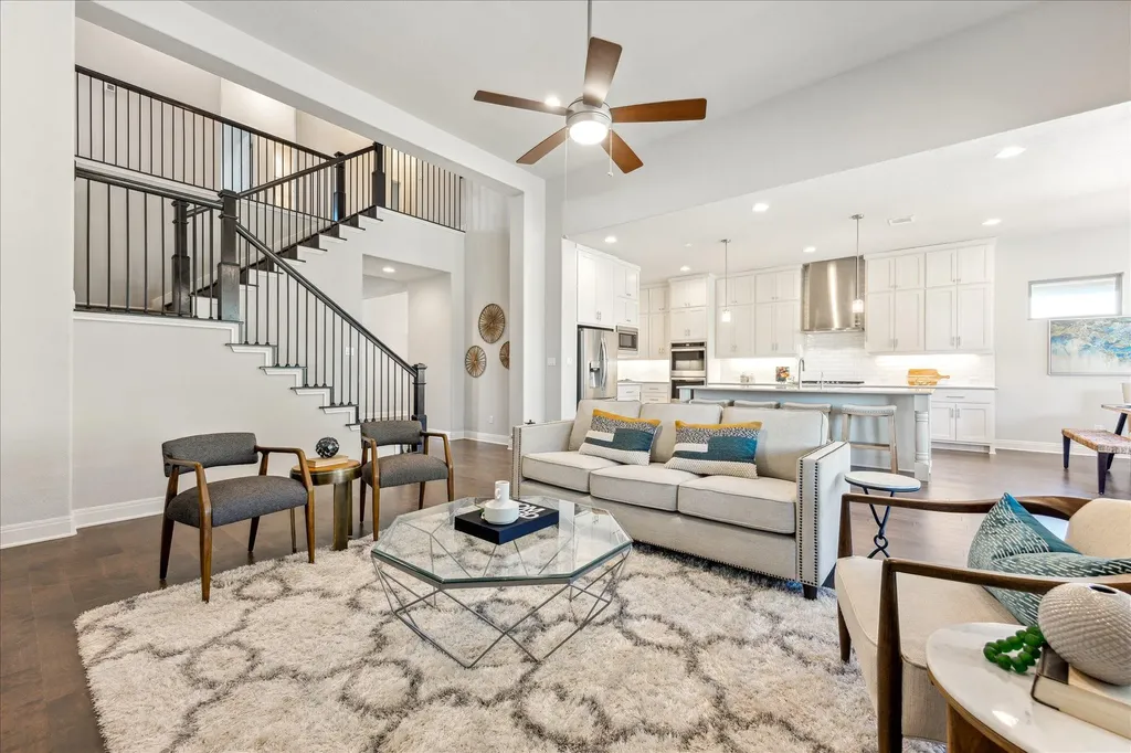 298 Premier Park Loop Dripping Springs TX 78620