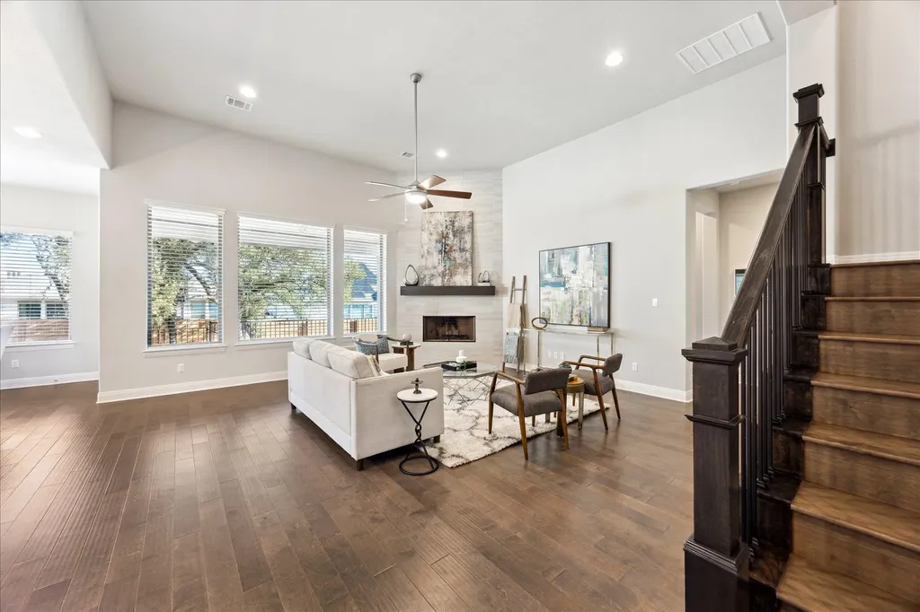298 Premier Park Loop Dripping Springs TX 78620