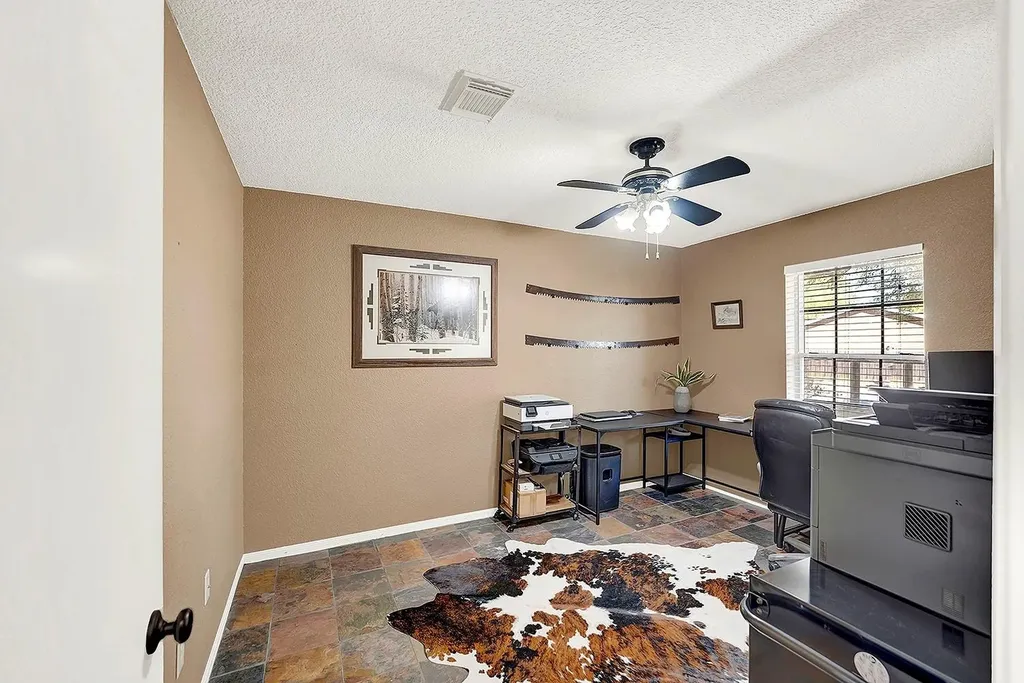 1106 Amanda Canyon Lake TX 78133