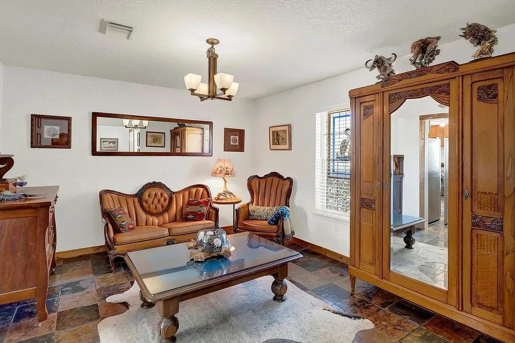 1106 Amanda Canyon Lake TX 78133