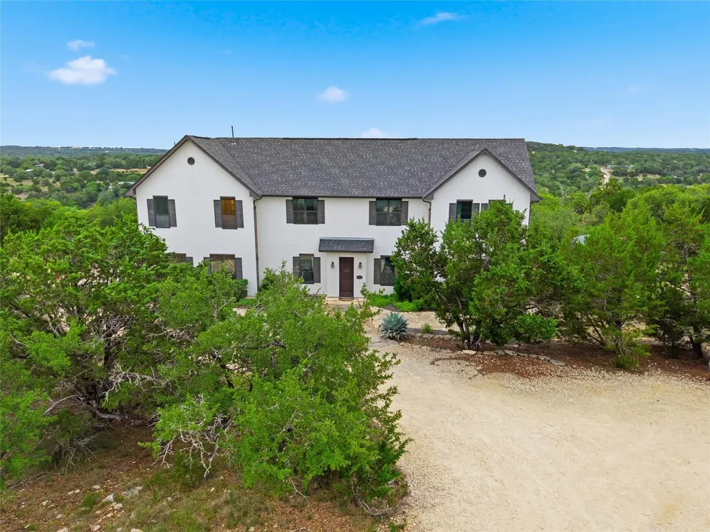330 Gant Road Dripping Springs TX 78620
