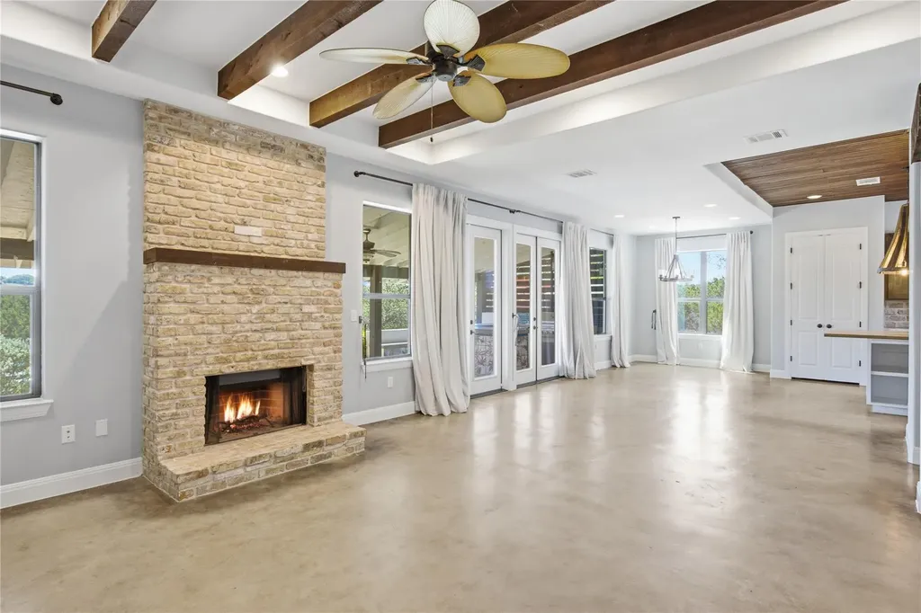 330 Gant Road Dripping Springs TX 78620