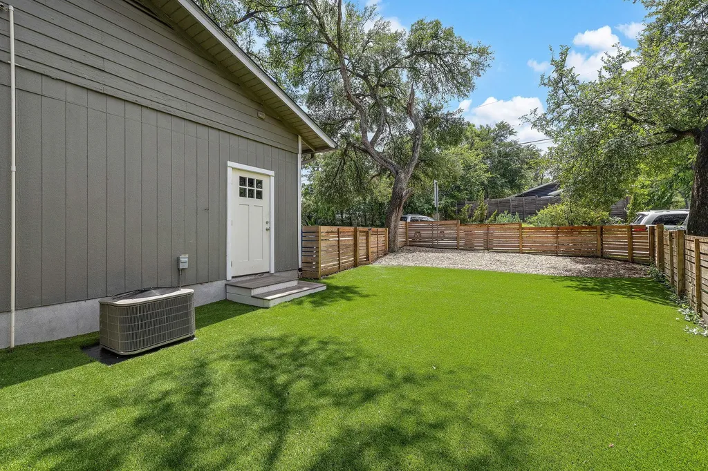 6101 Adalee Avenue Austin TX 78723