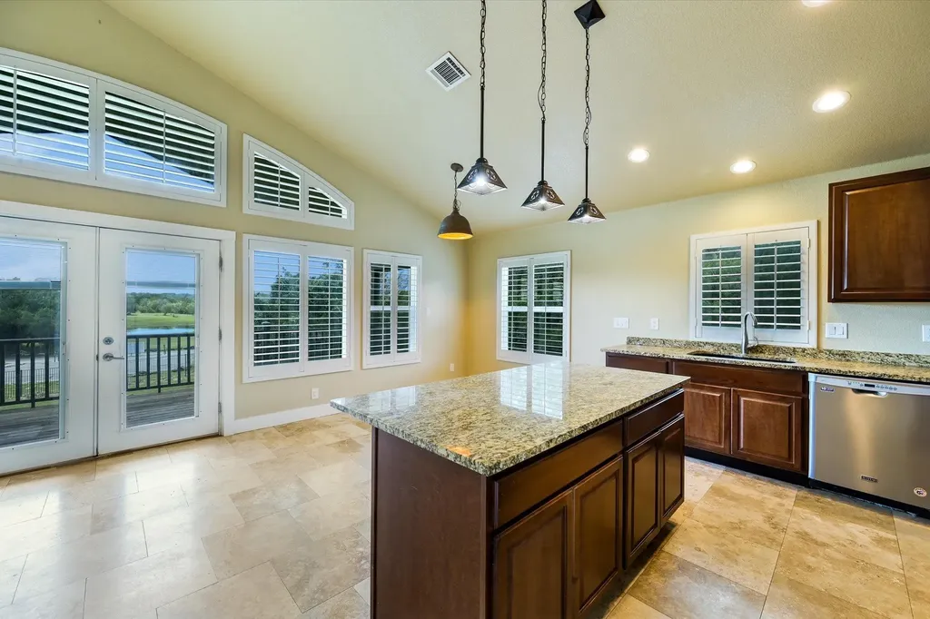 112 Ridge Harbor Drive Spicewood TX 78669