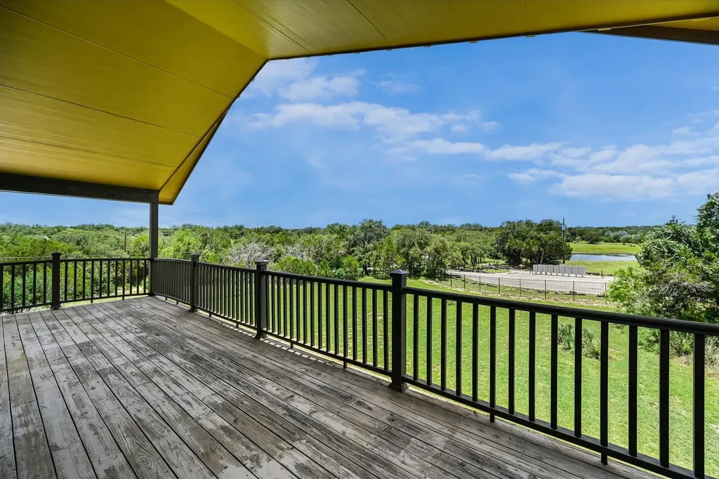 112 Ridge Harbor Drive Spicewood TX 78669