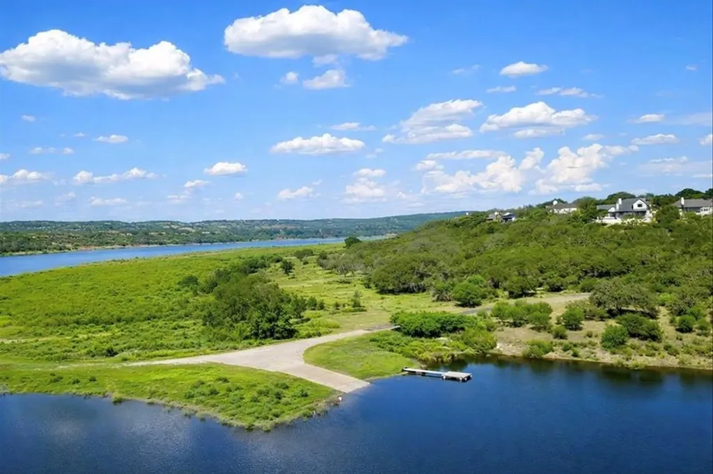 112 Ridge Harbor Drive Spicewood TX 78669