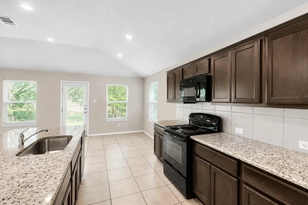 21709 Crystal Way Lago Vista TX 78645