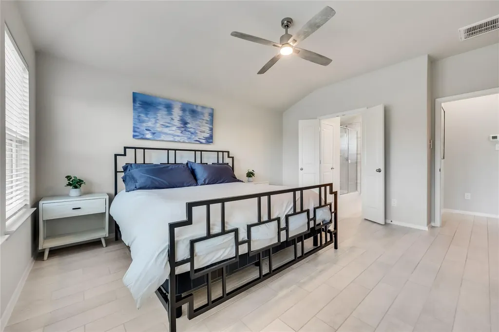 21522 Horseshoe Loop Lago Vista TX 78645