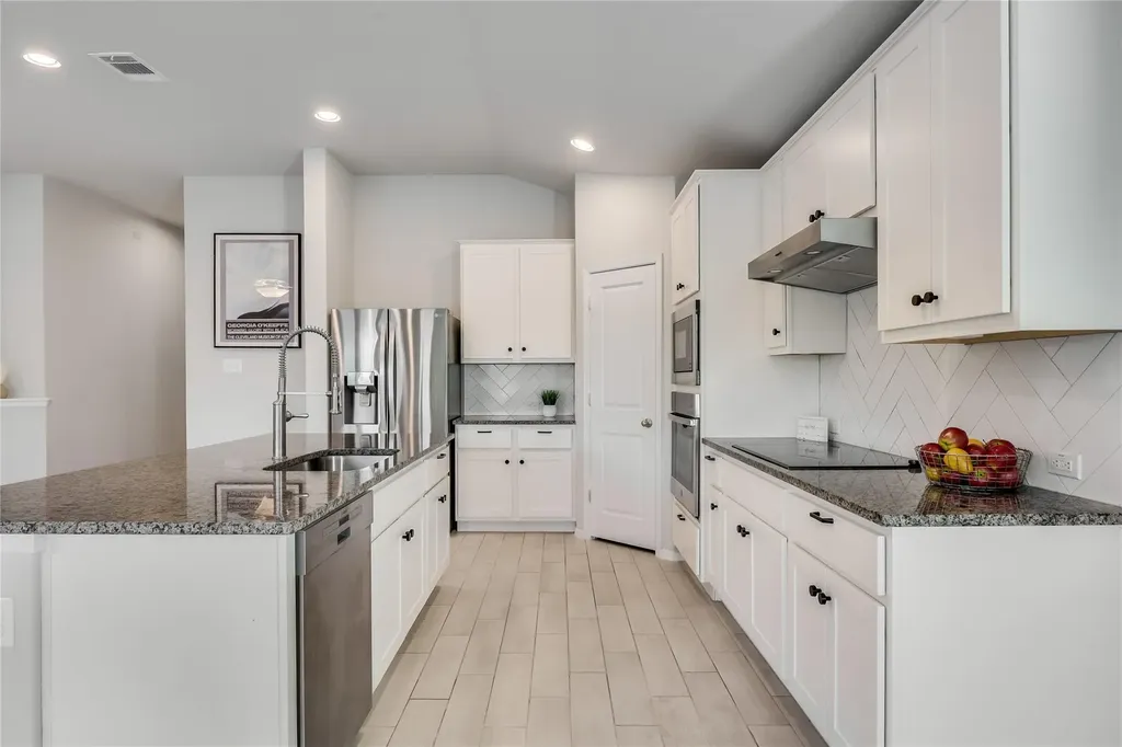 21522 Horseshoe Loop Lago Vista TX 78645