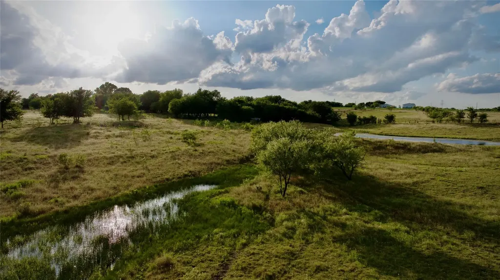 414 Cr 463 S Bruceville-eddy TX 76524