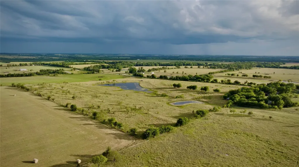 414 Cr 463 S Bruceville-eddy TX 76524