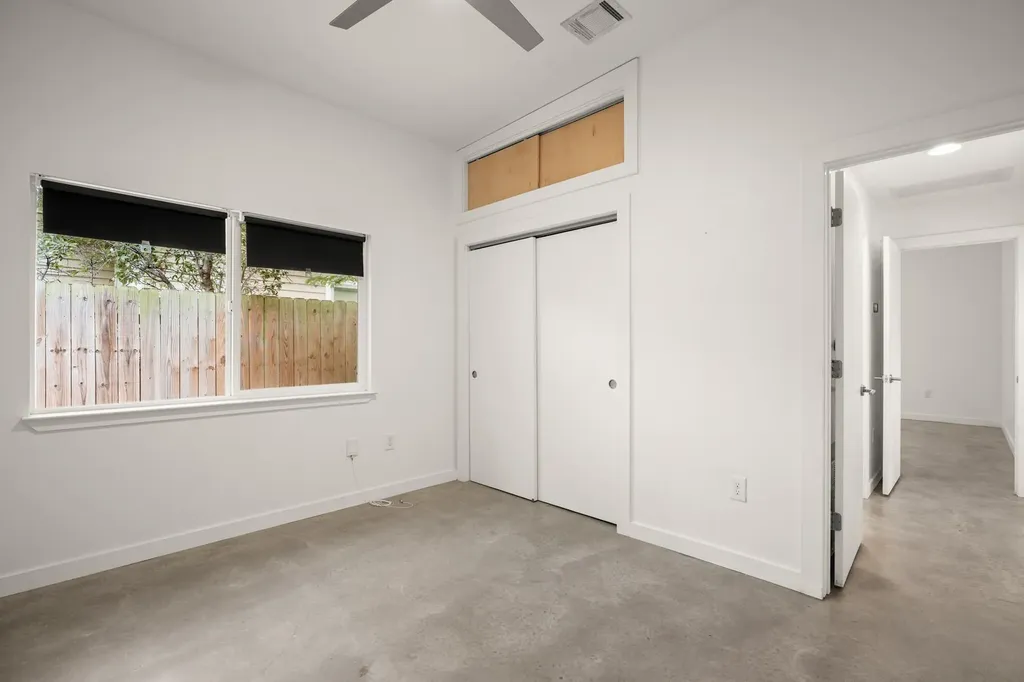 2103 E 14th Street Austin TX 78702