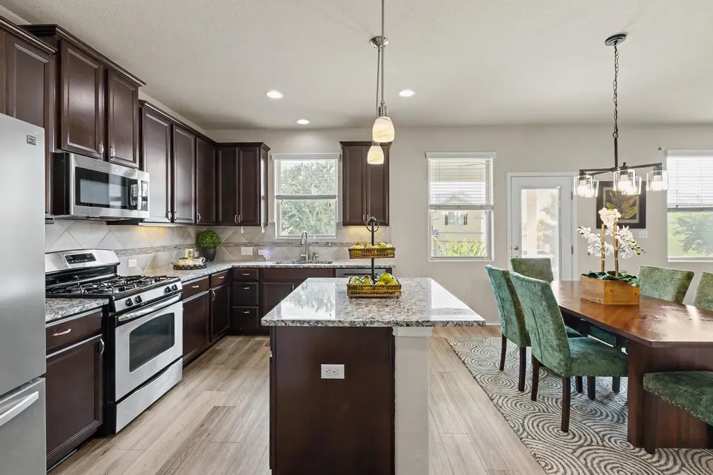 7424 Sunset Heights Circle Austin TX 78735
