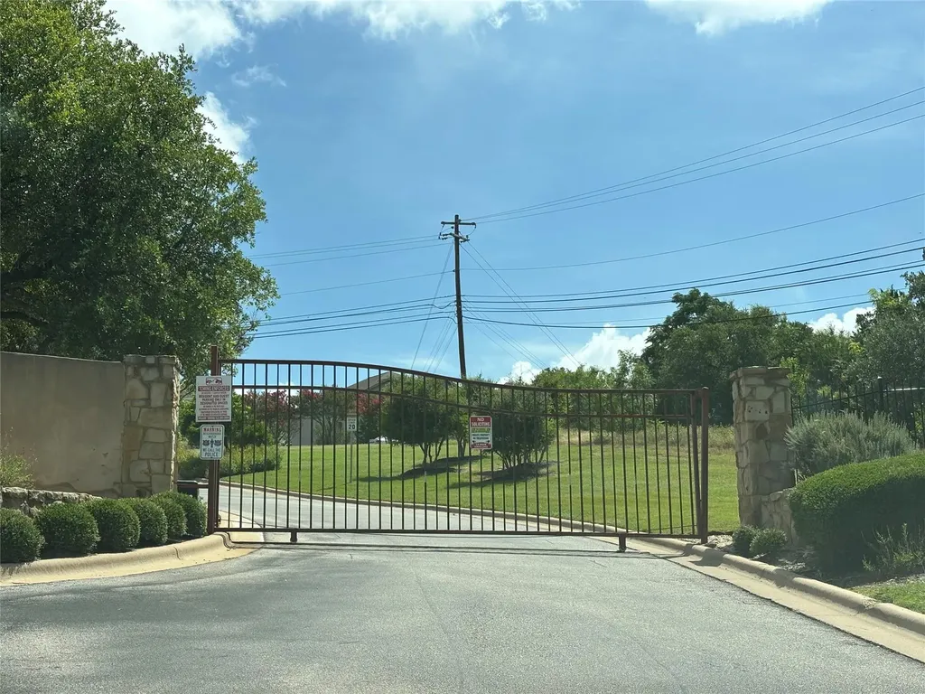 7424 Sunset Heights Circle Austin TX 78735