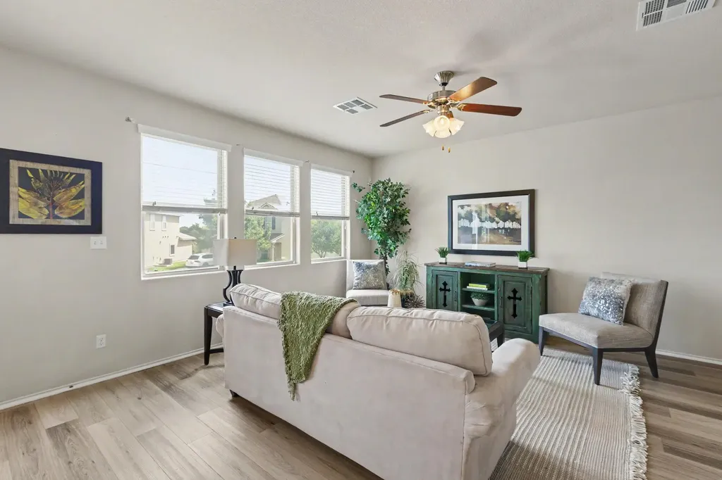 7424 Sunset Heights Circle Austin TX 78735