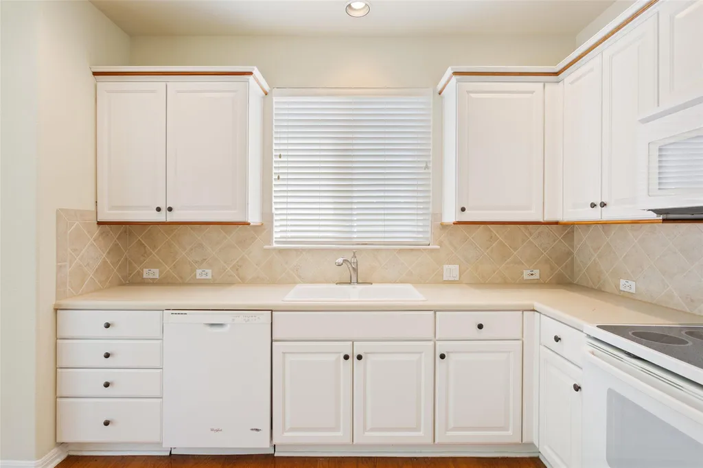 311 Dove Hollow Trail Georgetown TX 78633
