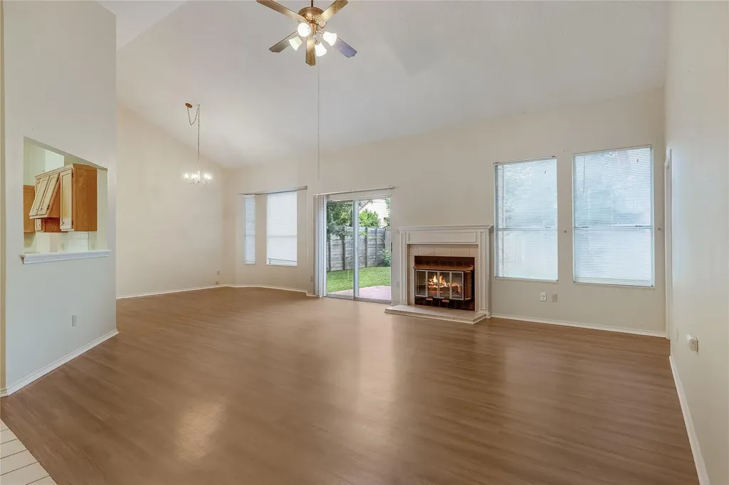 12610 Dove Valley Trail Austin TX 78729