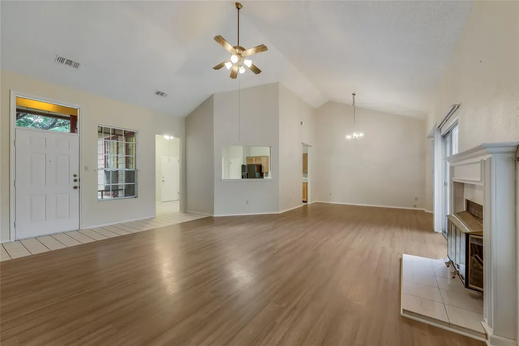 12610 Dove Valley Trail Austin TX 78729