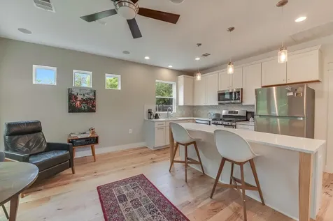 112 E 54th Street Austin TX 78751