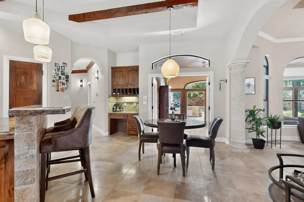 116 Roble Roja Drive Georgetown TX 78633