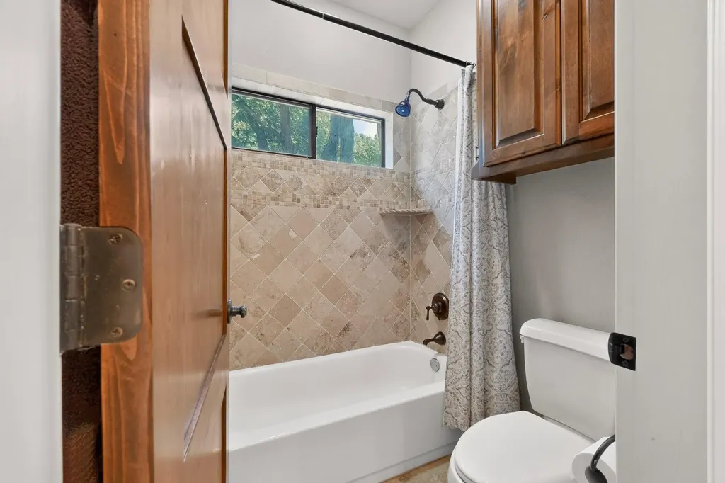116 Roble Roja Drive Georgetown TX 78633