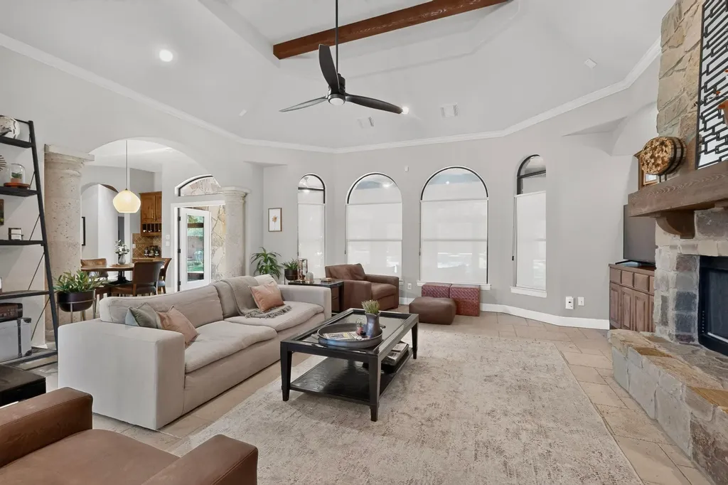 116 Roble Roja Drive Georgetown TX 78633