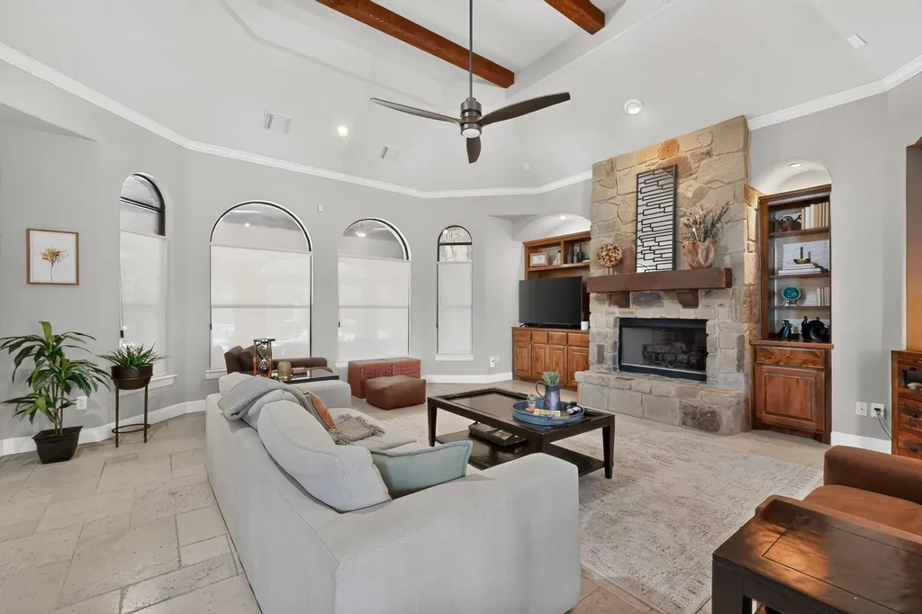 116 Roble Roja Drive Georgetown TX 78633