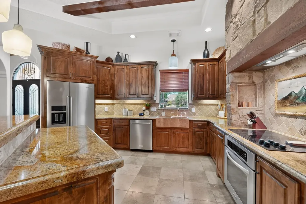 116 Roble Roja Drive Georgetown TX 78633