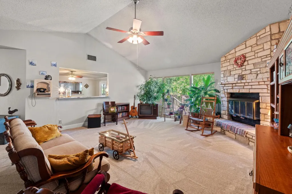 701 Berry Lane Georgetown TX 78626