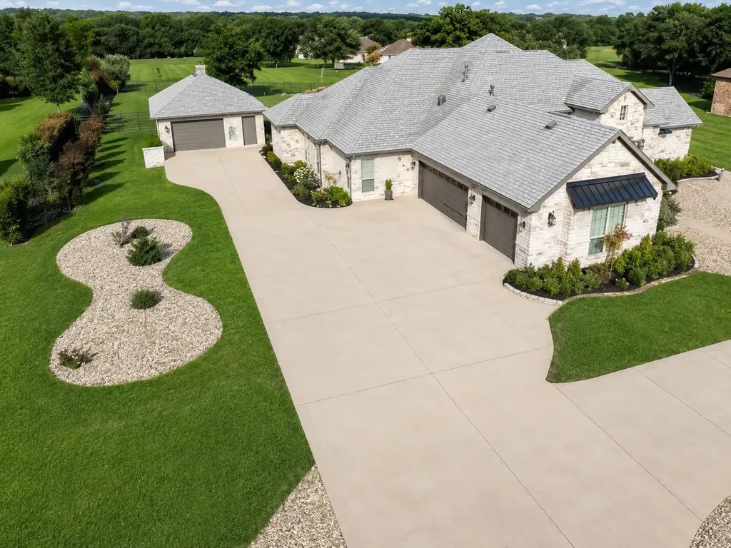 113 Camp Verde Drive Georgetown TX 78633