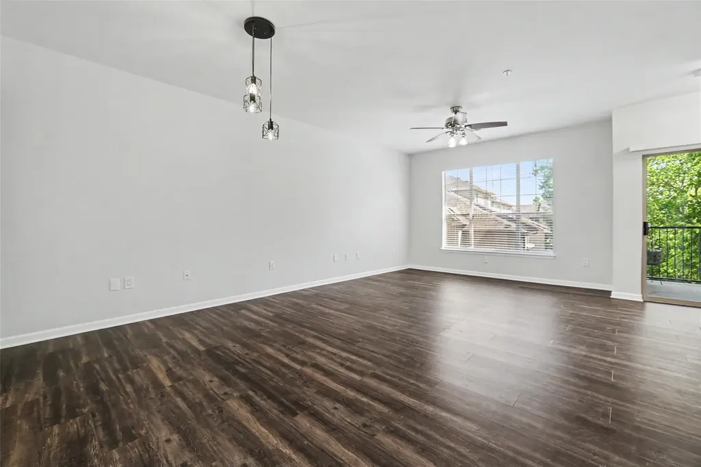 11203 Ranch Road 2222 Austin TX 78730