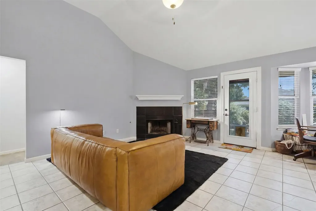 11623 Maybach Drive Del Valle TX 78617
