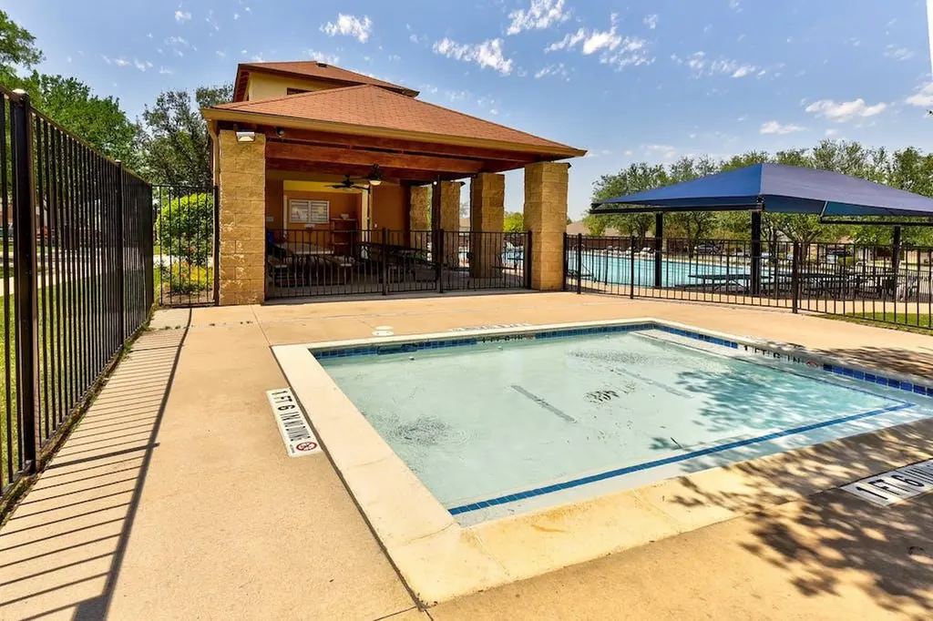 1831 Baranco Way Leander TX 78641
