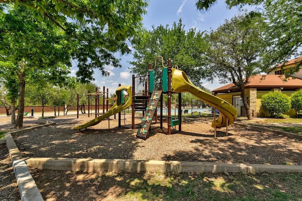 1831 Baranco Way Leander TX 78641
