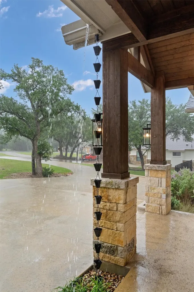 302 Highland Spring Lane Georgetown TX 78633