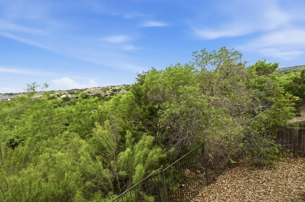 5612 Cherokee Draw Road Austin TX 78738