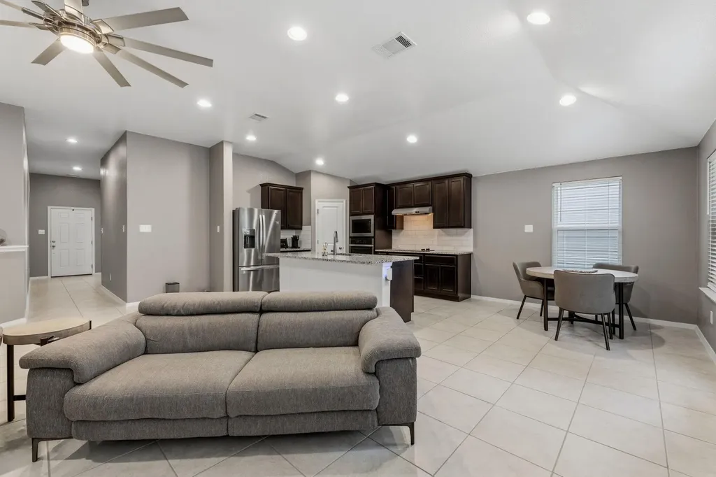 21666 High Drive Lago Vista TX 78645