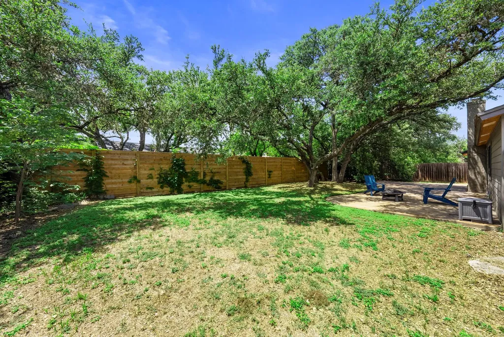 7906 Wycombe Drive Austin TX 78749