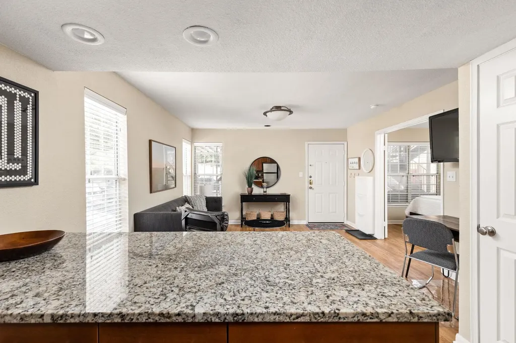 7685 Northcross Drive Austin TX 78757